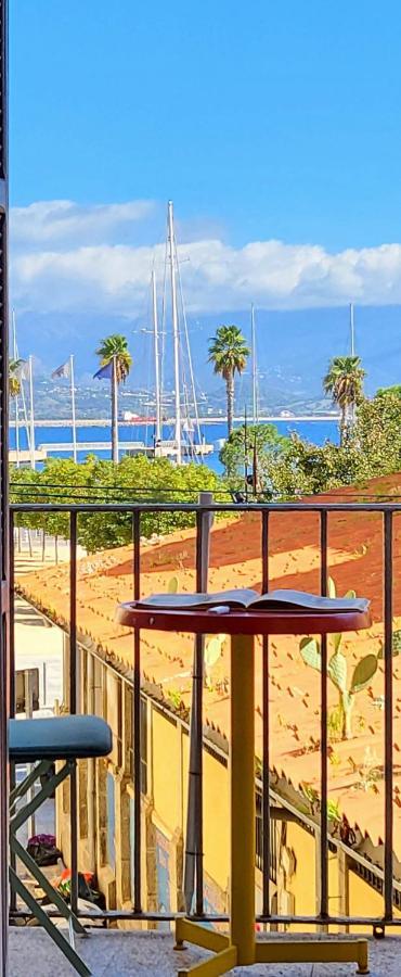 Superbe T2 Avec Balcons, Vieux Port, Hyper Centre Ajaccio Apartment Ajaccio  Exterior photo